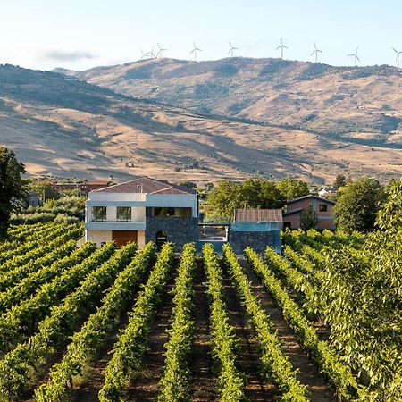 Campore Etna Wines And Resort رانداتسو المظهر الخارجي الصورة